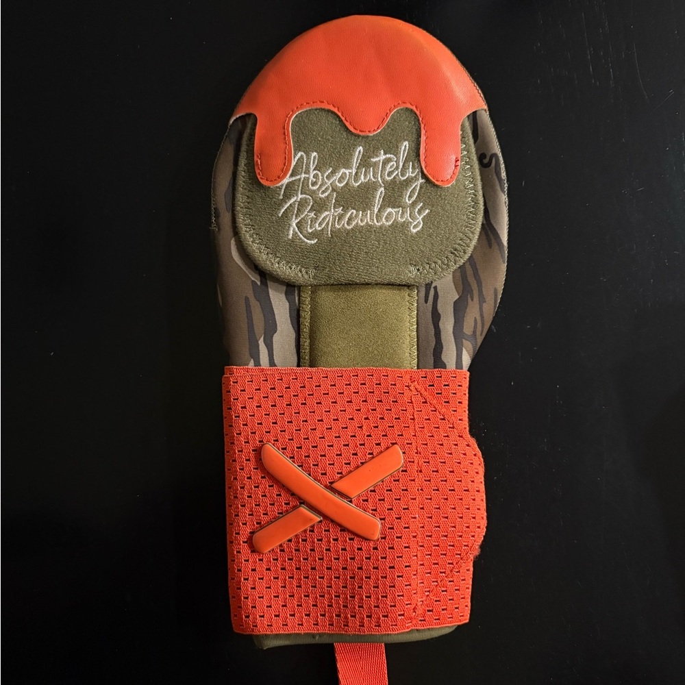 Absolutely Ridiculous Sliding Mitt & Elbow Guard Mossy Oak Edition